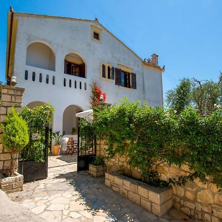 Villa Eleni Paxos 가이오스 외부 사진