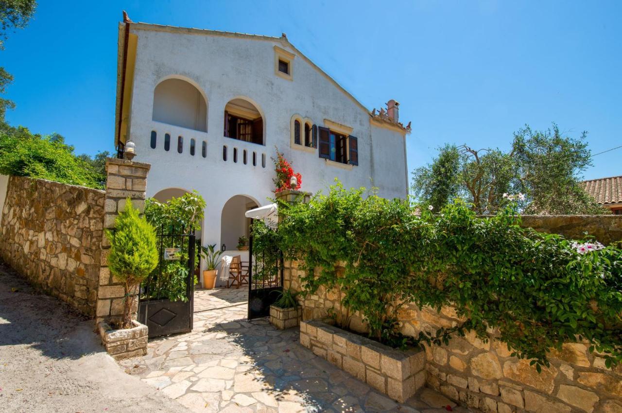 Villa Eleni Paxos 가이오스 외부 사진